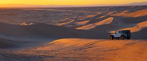 Preview wallpaper jeep, car, dunes, desert, sand