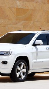 Preview wallpaper jeep, grand cherokee, overland, sedan, white