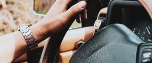 Preview wallpaper jeep, hand, steering wheel, salon