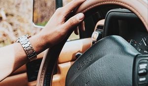 Preview wallpaper jeep, hand, steering wheel, salon