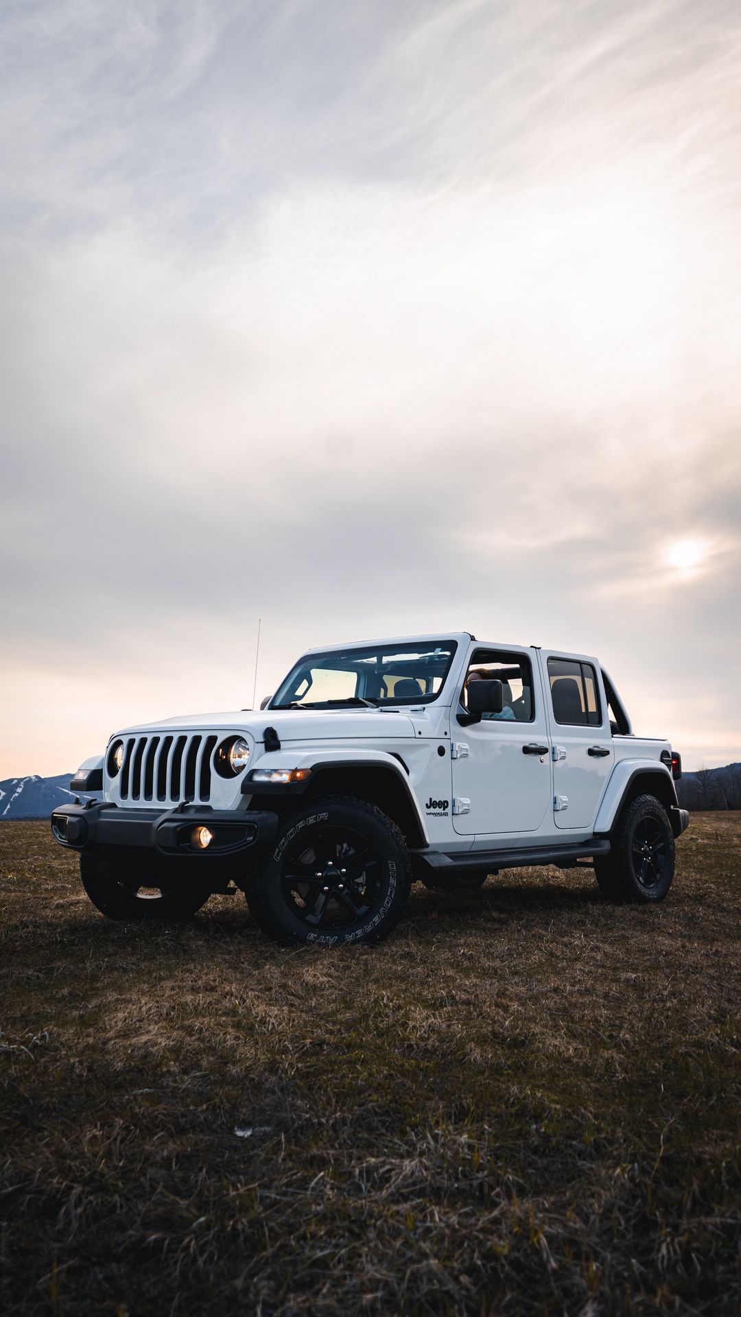 Download wallpaper 1080x1920 jeep wrangler, jeep, car, headlights samsung  galaxy s4, s5, note, sony xperia z, z1, z2, z3, htc one, lenovo vibe hd  background