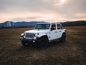 Preview wallpaper jeep wrangler, jeep, car, lights, white