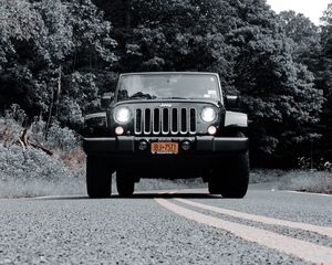 Preview wallpaper jeep wrangler, jeep, car, headlights, bw