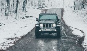 Preview wallpaper jeep wrangler, jeep, car, suv, road, snow