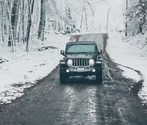 Preview wallpaper jeep wrangler, jeep, car, suv, road, snow