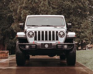 Preview wallpaper jeep wrangler, jeep, car, suv, gray, front view