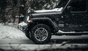 Preview wallpaper jeep wrangler, jeep, car, suv, black, snow