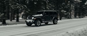 Preview wallpaper jeep wrangler, jeep, car, suv, black, road, snow