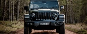 Preview wallpaper jeep wrangler, jeep, car, suv, black, forest