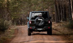 Preview wallpaper jeep wrangler, jeep, car, suv, black, forest, road