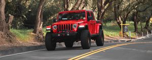 Preview wallpaper jeep wrangler, jeep, suv, car, headlights, red