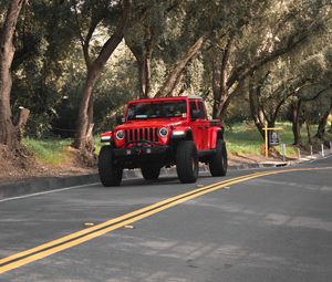 Preview wallpaper jeep wrangler, jeep, suv, car, headlights, red