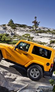 Preview wallpaper jeep, wrangler, yellow, mountains