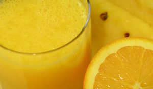 Preview wallpaper juice, glass, orange, slices, fruits, food, yellow