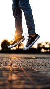 Preview wallpaper jump, legs, sneakers, shoes, sunlight