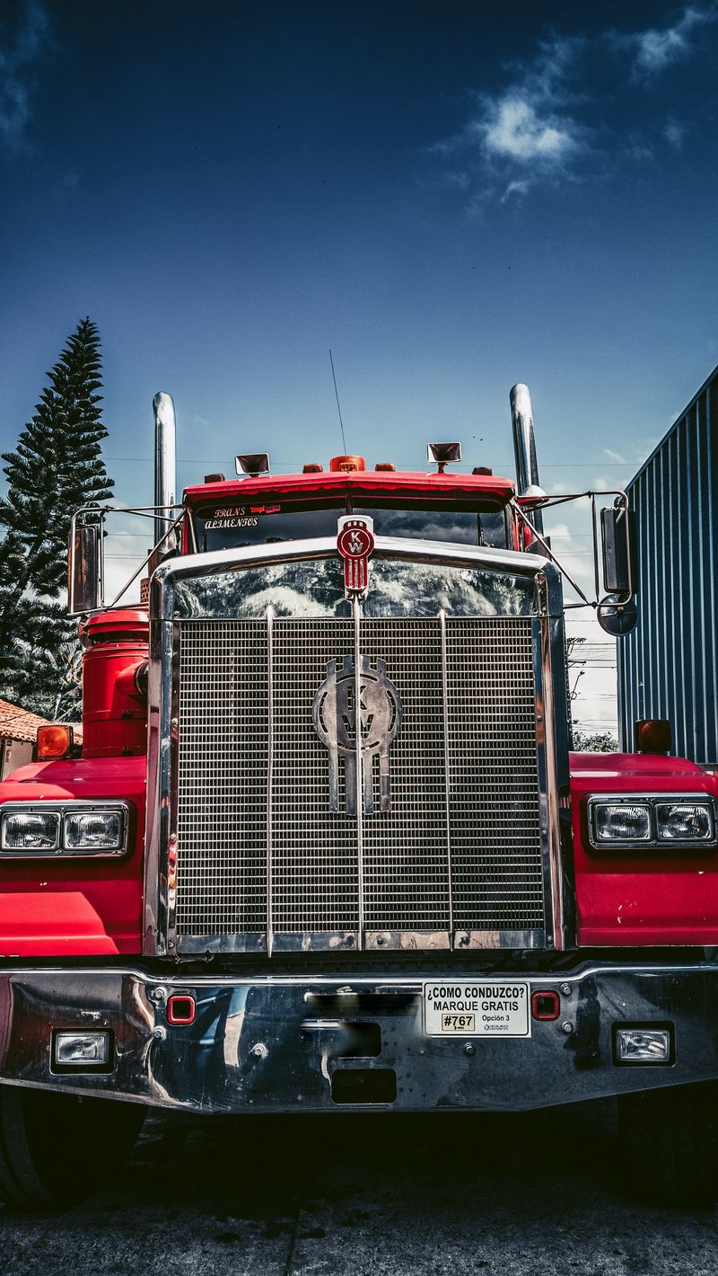 Download wallpaper 800x1420 kenworth, truck, car, red iphone se/5s/5c/5 for  parallax hd background
