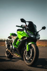 Preview wallpaper kawasaki, motorcycle, bike, green, road