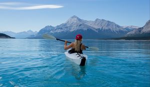 Preview wallpaper kayak, boat, girl, oars, water, mountains