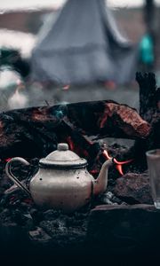 Preview wallpaper kettle, bonfire, logs, fire, camping