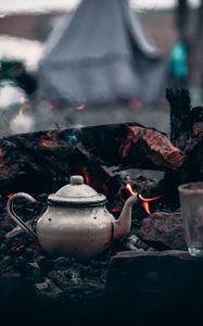 Preview wallpaper kettle, bonfire, logs, fire, camping