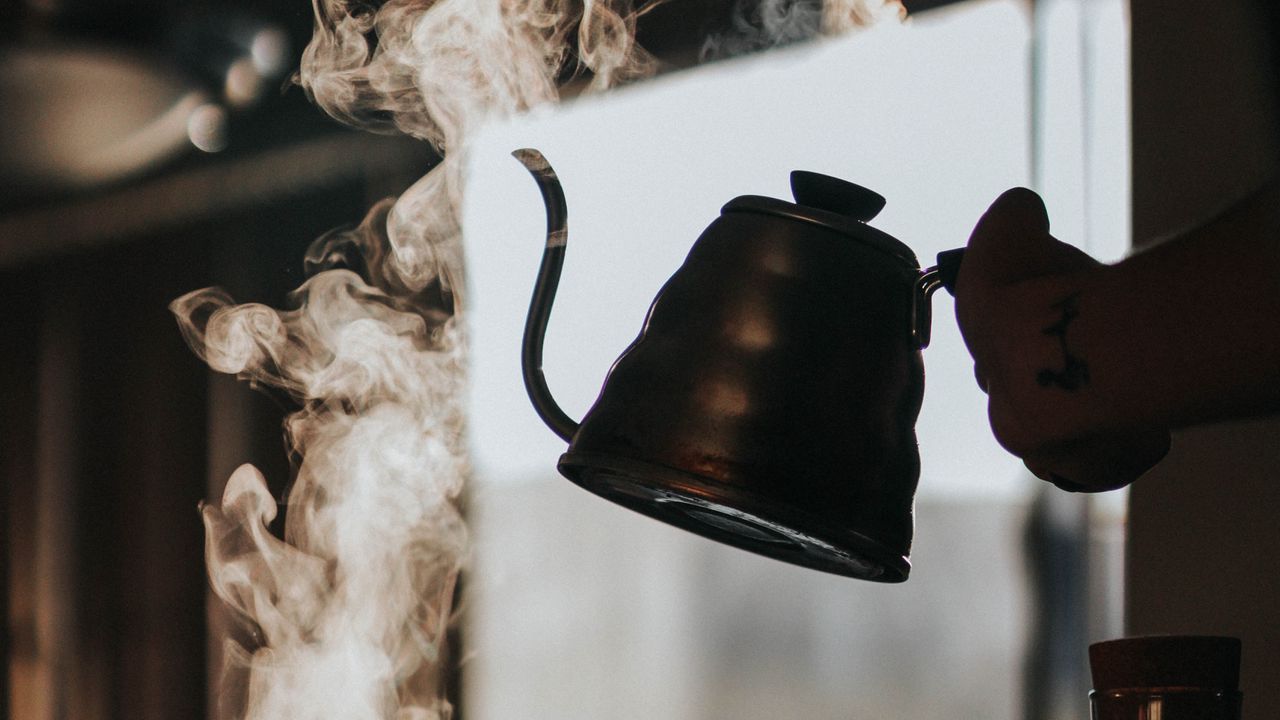 Wallpaper kettle, steam, light, shade, dishes
