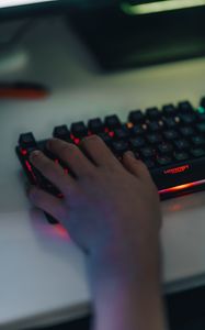 Preview wallpaper keyboard, backlight, hand, gamer