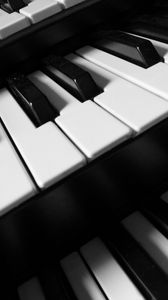 Preview wallpaper keys, piano, macro, music, black and white