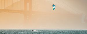 Preview wallpaper kitesurfing, parachute, water, bridge, fog