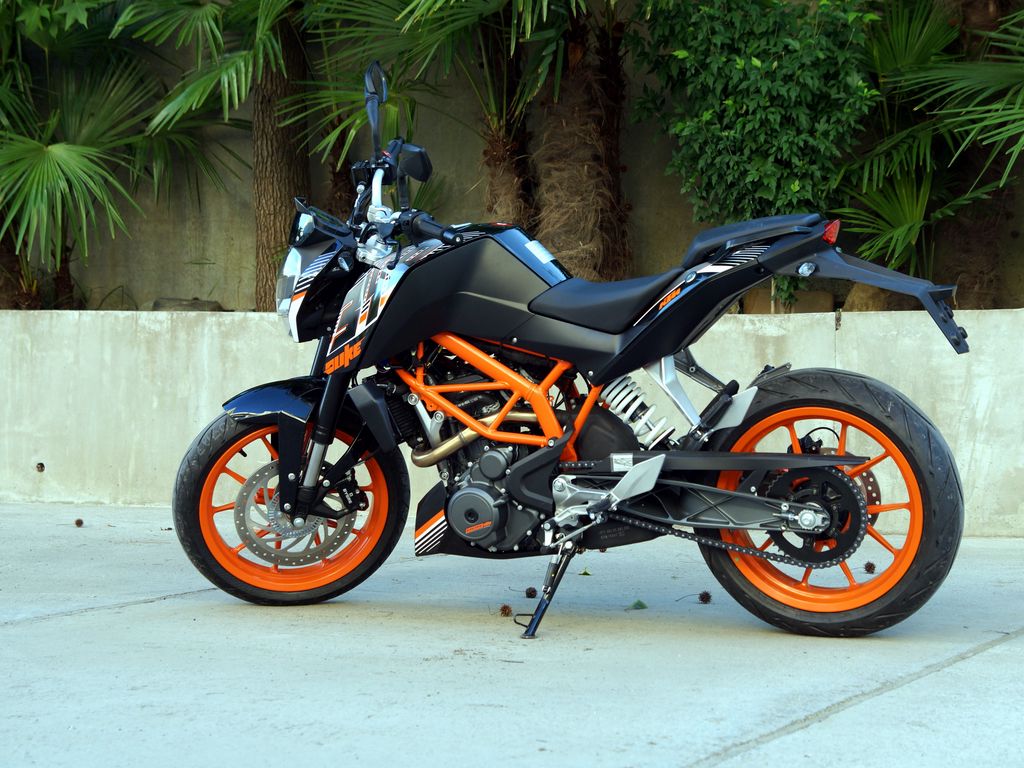 1024x768 Wallpaper ktm, motorcycle, bike, black, orange, moto