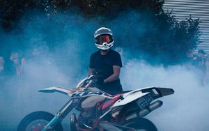 Preview wallpaper ktm, motorcycle, bike, motorcyclist, smoke, asphalt, drift