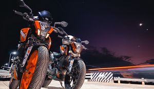 Preview wallpaper ktm, motorcycles, bikes, orange, road, night