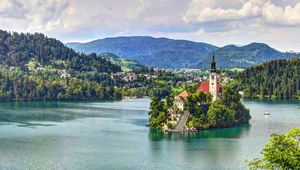 Preview wallpaper lake bled, slovenia, mariinsky church, lake, hdr