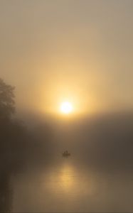 Preview wallpaper lake, boat, fog, sun, morning, fishing