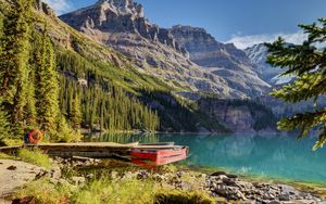 Preview wallpaper lake, boat, mountains, beautiful landscape