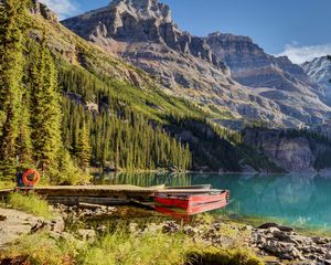 Preview wallpaper lake, boat, mountains, beautiful landscape