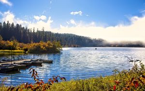 Preview wallpaper lake, boats, autumn, trees