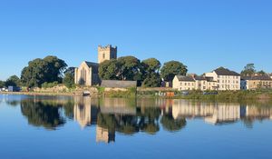 Preview wallpaper lake, buildings, houses, trees, reflection