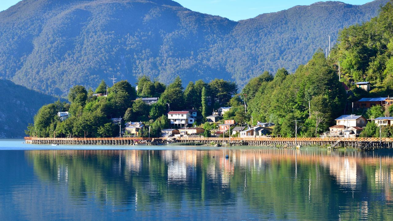 Wallpaper lake, buildings, trees, mountains, landscape