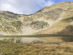 Preview wallpaper lake, canillo, grass, hills, andorra