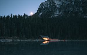 Preview wallpaper lake, coast, house, mountain, forest, night