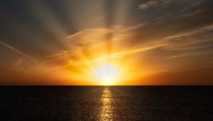 Preview wallpaper lake, dawn, horizon, sunrise
