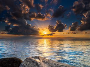 Preview wallpaper lake, dawn, landscape, sun, sunlight