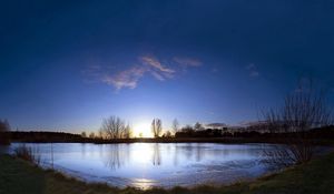 Preview wallpaper lake, decline, evening, pond, surface, bank, clouds, easy