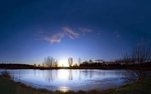 Preview wallpaper lake, decline, evening, pond, surface, bank, clouds, easy