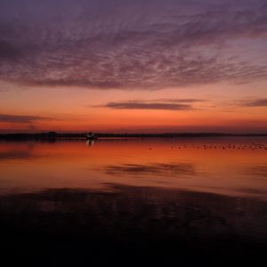 Preview wallpaper lake, dusk, dark, water, landscape