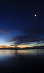 Preview wallpaper lake, dusk, landscape, horizon, dark