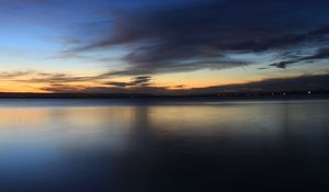 Preview wallpaper lake, dusk, landscape, horizon, dark