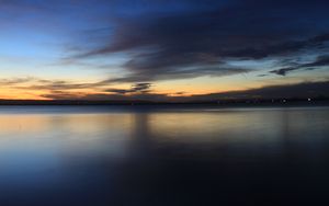 Preview wallpaper lake, dusk, landscape, horizon, dark