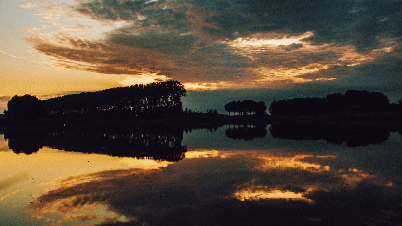 Wallpaper lake, dusk, sunset, trees, clouds