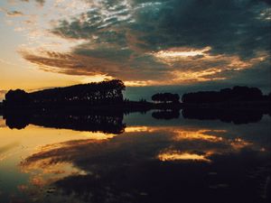 Preview wallpaper lake, dusk, sunset, trees, clouds